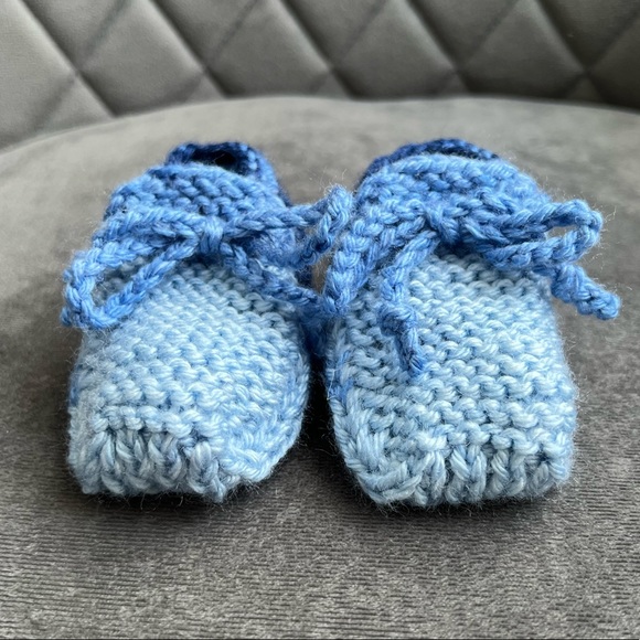 Handmade Blue Baby Booties - Picture 2 of 7